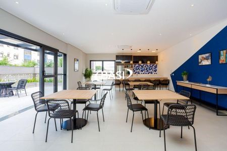 49_photo/94dce4423b.b175a900a533fe28-ATLAS-8b38cf41-4c8d-4a4c-90db-17a76a9bfc84.jpg de apartamento à venda com 1 quarto, 30m² em Centro, Curitiba