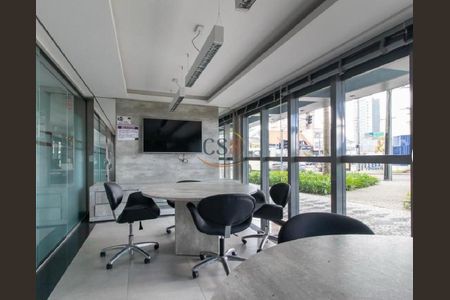 3_photo/94dce442bf.075e307b7650e112-ATLAS-23f77f8c-be6b-4c99-b6b3-8d9388a70fbf.jpg de kitnet/studio à venda com 1 quarto, 29m² em Rebouças, Curitiba