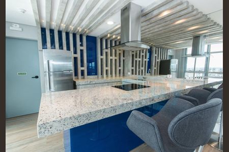 11_photo/94dce442c3.6a82b7110c1d5146-ATLAS-6582c8b4-b2d0-4661-97ca-3aba89a05d42.jpg de apartamento para alugar com 0 quarto, 25m² em Centro, Curitiba