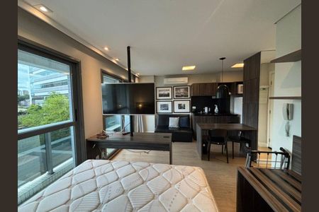 6_photo/94dce442e1.7d01d2ab176dea69-ATLAS-5af86034-d33e-48a7-bc4b-a4d4e6af5155.jpg de apartamento para alugar com 1 quarto, 30m² em Cristo Rei, Curitiba