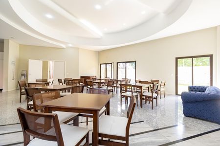 3_photo/94dce442e1.e6e1c947b02cf8fb-ATLAS-c4b1be2e-abcc-4840-982f-3c881893cee0.jpg de apartamento à venda com 4 quartos, 248m² em Centro, Curitiba