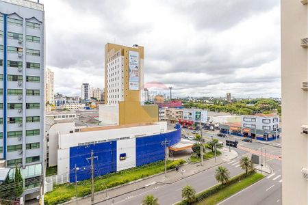 9_photo/94dce44307.1c3a6e9c3b6373ba-ATLAS-acccd73f-fe67-49fe-b91d-8d5553a2d88a.jpg de apartamento à venda com 1 quarto, 44m² em Centro, Curitiba