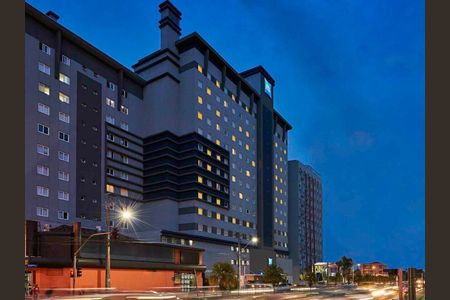 7_photo/94dce443a7.8085e121eea213b8-ATLAS-5a8feb56-6afd-4fb6-b4ee-1c2c6728e403.jpg de apartamento à venda com 1 quarto, 12m² em Centro, Curitiba