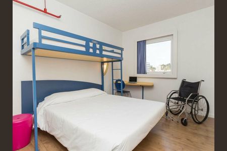 5_photo/94dce443a7.8085e121eea213b8-ATLAS-b724cdd9-16dc-4f4e-a922-8366deeffa81.jpg de apartamento à venda com 1 quarto, 12m² em Centro, Curitiba