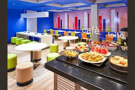 30_photo/94dce443a7.8085e121eea213b8-ATLAS-ce64b29b-3f12-48d7-9ce4-0b3db1b8bc74.jpg de apartamento à venda com 1 quarto, 12m² em Centro, Curitiba