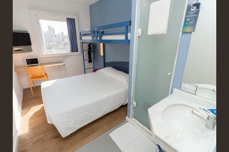 6_photo/94dce443a7.8085e121eea213b8-ATLAS-e333e6ab-926d-4a96-9d70-2894c3acaa5e.jpg de apartamento à venda com 1 quarto, 12m² em Centro, Curitiba