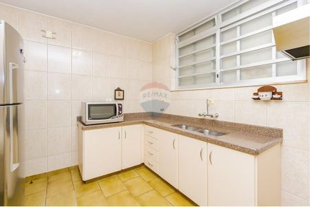 17_photo/94dce443d1.85af573e44074131-ATLAS-4e397e74-8eff-49c0-bc83-b07e5a8397b8.jpg de casa para alugar com 5 quartos, 447m² em Centro, Curitiba