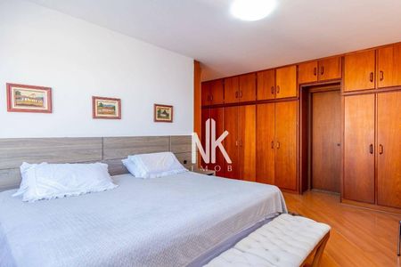 12_photo/94dce443d7.a0ac873a545bfd95-ATLAS-17066bec-c793-49cf-8ed9-e80a22abdded.jpg de apartamento à venda com 3 quartos, 217m² em Centro, Curitiba