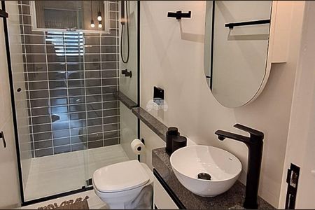 6_photo/94dce443df.aaa6d5a308a24646-ATLAS-4d7021df-1d85-4bf8-bac9-7f0be0f7bab5.jpg de apartamento à venda com 1 quarto, 43m² em Centro, Curitiba