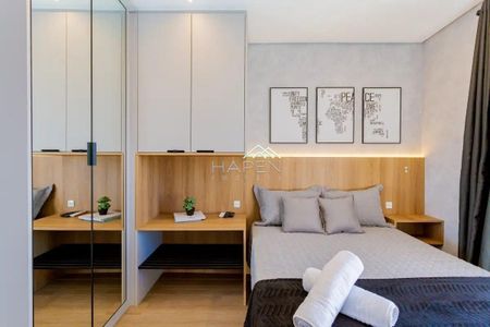 3_photo/94dce443e9.b2517d34c228f0d2-ATLAS-ec2b8d6b-bf65-4fa0-a473-d30636dbf6d0.jpg de apartamento à venda com 1 quarto, 40m² em Centro, Curitiba