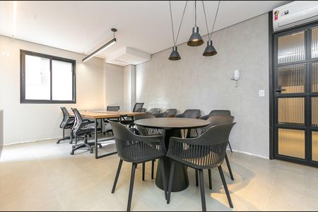 8_photo/94dce443e9.f18ab1cdc4b9d1cb-ATLAS-8a3de07a-319f-4cd9-95e4-6a93ce73b921.jpg de apartamento à venda com 1 quarto, 23m² em Centro, Curitiba