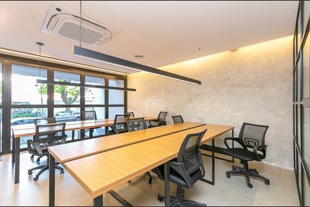 16_photo/94dce443e9.f18ab1cdc4b9d1cb-ATLAS-eb3a86d7-0e8f-4006-aef9-64b946dfd730.jpg de apartamento à venda com 1 quarto, 23m² em Centro, Curitiba