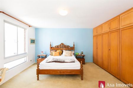 5_photo/94dce44445.a0a55dde9f76eaee-ATLAS-5bb7b7b5-1f94-4412-86ba-ddc218462349.jpg de apartamento à venda com 4 quartos, 173m² em Centro, Curitiba