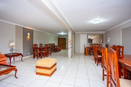 2_photo/94dce44445.a93cbb691941a3d2-ATLAS-040b3c40-1adc-40e9-8810-138fa22a8d1e.jpg de apartamento à venda com 3 quartos, 140m² em Centro, Curitiba