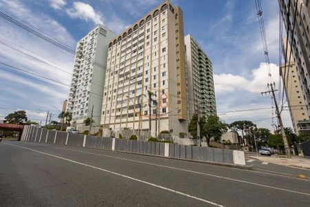 29_photo/94dce44445.a93cbb691941a3d2-ATLAS-c49e0374-7cbf-4203-9eb6-dc2dc14e524b.jpg de apartamento à venda com 3 quartos, 140m² em Centro, Curitiba