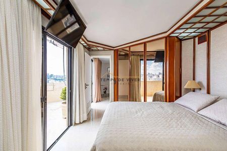 10_photo/94dce4445d.b9b7f5b15e386618-ATLAS-512aedb0-5e64-4e7b-a1f6-0d1f85381731.jpg de apartamento à venda com 3 quartos, 259m² em Rebouças, Curitiba