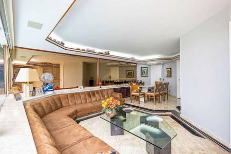 3_photo/94dce4445d.b9b7f5b15e386618-ATLAS-e9c1f8ce-2dbe-4d16-b312-7a312db2a6f9.jpg de apartamento à venda com 3 quartos, 259m² em Rebouças, Curitiba