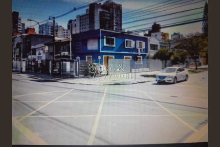 2_photo/94dce44475.60e4e8230f1074be-ATLAS-0fd5fb41-927c-45d0-bacb-719a1e23034b.jpg de casa à venda com 0 quarto, 205m² em Centro, Curitiba