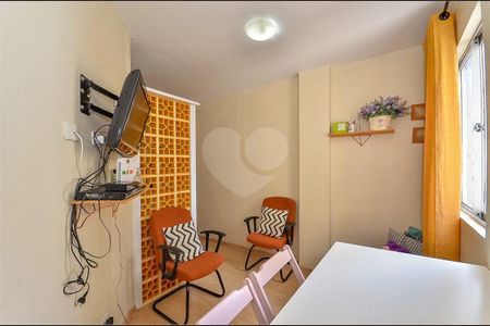 3_photo/94dce44513.e6e1c947b02cf8fb-ATLAS-d13ab2c8-33f2-40f8-bce6-ea51a4cc2f2d.jpg de apartamento à venda com 1 quarto, 19m² em Cristo Rei, Curitiba