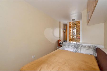 6_photo/94dce44513.f87c5f63b588f4d4-ATLAS-f1c9d0f4-4339-4d5d-b9bd-cbc3394ca8d8.jpg de apartamento à venda com 1 quarto, 18m² em Cristo Rei, Curitiba