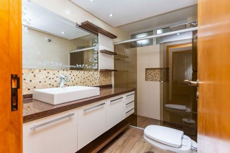 14_photo/94dce4451d.e2591749ecfdc747-ATLAS-ea8a55e2-c0cd-4a59-aa8d-2c87f9bd76f7.jpg de apartamento à venda com 3 quartos, 109m² em Centro, Curitiba