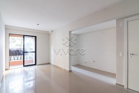 8_photo/94dce44549.6ba4ef9df26df2e3-ATLAS-d33053d1-18bc-43cd-85ce-a7cdfaeabbd1.jpg de apartamento à venda com 2 quartos, 69m² em Juvevê, Curitiba