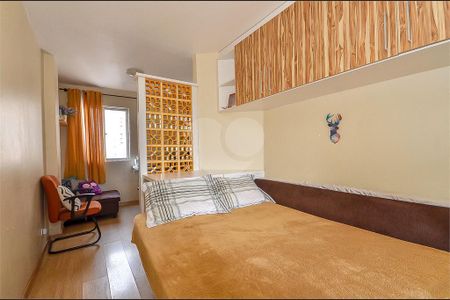 12_photo/94dce4455f.588d4a7fb74764b6-ATLAS-a48c5470-c859-4017-b4a6-d834f2e202fd.jpg de apartamento à venda com 1 quarto, 18m² em Cristo Rei, Curitiba