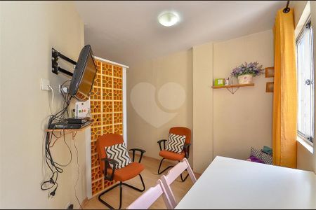 14_photo/94dce4455f.588d4a7fb74764b6-ATLAS-d834e440-e9ff-444b-a72e-75f5359c0c77.jpg de apartamento à venda com 1 quarto, 19m² em Cristo Rei, Curitiba