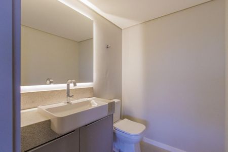 3_photo/94dce44597.4b25d551e4000f4b-ATLAS-0fb3656d-82f0-45ac-bf1f-6860e41b7cef.jpg de apartamento à venda com 4 quartos, 360m² em Alto da XV, Curitiba