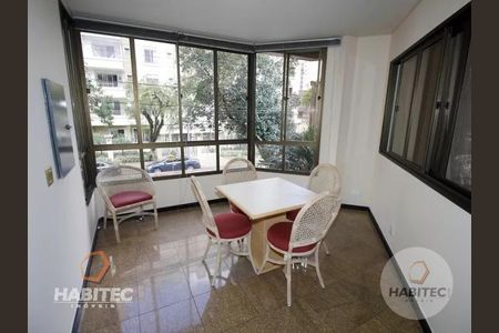 2_photo/94dce445b3.a24cb9e93efe0b74-ATLAS-0a8b35bf-fa57-4d32-99ab-a8e39262225d.jpg de apartamento à venda com 4 quartos, 182m² em Alto da XV, Curitiba