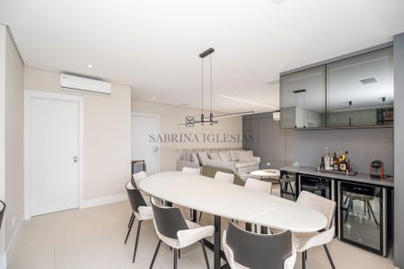 11_photo/94dce4461d.0eb46b9774d8764f-ATLAS-28498c72-70ce-4804-98d3-a7b2df7dfb3c.jpg de apartamento à venda com 3 quartos, 150m² em Alto da XV, Curitiba