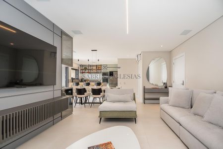 13_photo/94dce4461d.0eb46b9774d8764f-ATLAS-4fd0c662-d1eb-4f76-b94b-eb3d771baa78.jpg de apartamento à venda com 3 quartos, 150m² em Alto da XV, Curitiba