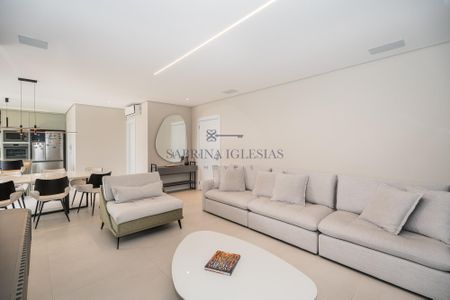 18_photo/94dce4461d.0eb46b9774d8764f-ATLAS-a23231ca-51f3-4ccf-a047-bf13874dc71b.jpg de apartamento à venda com 3 quartos, 150m² em Alto da XV, Curitiba