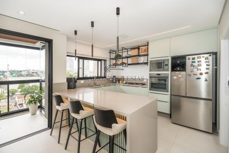 7_photo/94dce4461d.0eb46b9774d8764f-ATLAS-c4aca4e9-a0ce-4f4a-b4f1-0b4fd79853ab.jpg de apartamento à venda com 3 quartos, 150m² em Alto da XV, Curitiba