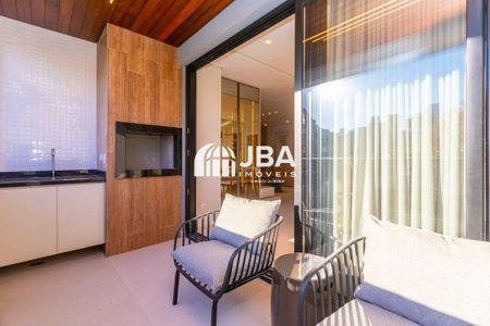 4_photo/94dce4461d.61bfc18f4f00076e-ATLAS-be44fee8-93d4-4de2-bef0-3c6bbcd26b35.jpg de apartamento à venda com 3 quartos, 206m² em Alto da XV, Curitiba