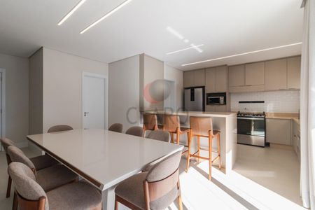 11_photo/94dce4461d.a5e5b069cf670483-ATLAS-0bcc261f-d76a-4153-8bfd-d89efdee07f7.jpg de apartamento à venda com 3 quartos, 150m² em Alto da XV, Curitiba