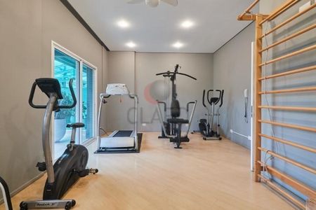 8_photo/94dce4462d.78e9db6359eea19e-ATLAS-2b07993b-e489-4d13-aa24-1ca16a87aab9.jpg de apartamento para alugar com 2 quartos, 98m² em Centro, Curitiba