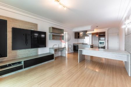 5_photo/94dce4462d.78e9db6359eea19e-ATLAS-85f4c6f5-2b41-40c3-ba0b-e2b92c67e8a5.jpg de apartamento para alugar com 2 quartos, 98m² em Centro, Curitiba