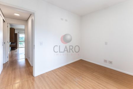 11_photo/94dce4462d.78e9db6359eea19e-ATLAS-a111265f-69b2-4a7b-9da6-0609ab9fa2d1.jpg de apartamento para alugar com 2 quartos, 98m² em Centro, Curitiba