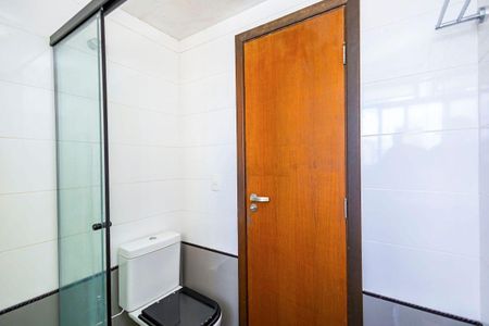 32_photo/94dce446b5.b2c1f66c79c6256c-ATLAS-7f48b46e-2eae-4f38-b8f2-0d6851e98efa.jpg de apartamento à venda com 2 quartos, 82m² em Centro, Curitiba