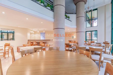 30_photo/94dce446b5.df2406aa61ba3211-ATLAS-008403eb-6841-4c15-b0ef-999f549ffeb0.jpg de apartamento à venda com 3 quartos, 150m² em Alto da XV, Curitiba