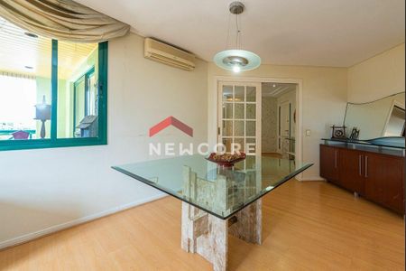 7_photo/94dce446b5.df2406aa61ba3211-ATLAS-a9f6a5d0-deeb-40b1-aba0-5fe542ad955e.jpg de apartamento à venda com 3 quartos, 149m² em Alto da XV, Curitiba