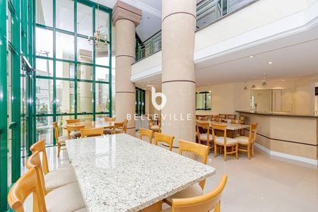 2_photo/94dce446b5.e4005c95a570330d-ATLAS-03e39d5f-48f8-4708-bdcc-c4a6a79d5fb5.jpg de apartamento à venda com 3 quartos, 149m² em Centro, Curitiba