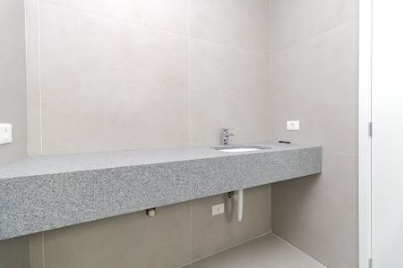 9_photo/94dce446cd.1c5ee5b12bdcf8f7-ATLAS-28cdb841-eb61-4e0b-94bf-3f3d8563700b.jpg de apartamento à venda com 3 quartos, 217m² em Centro, Curitiba