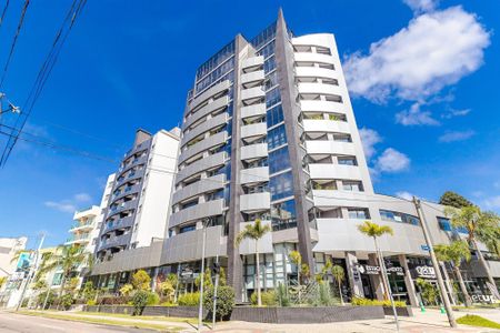 8_photo/94dce446cd.1c5ee5b12bdcf8f7-ATLAS-6ef5739b-a9da-46f4-b677-de0bc08ed886.jpg de apartamento à venda com 3 quartos, 217m² em Centro, Curitiba