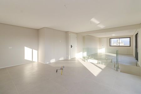 11_photo/94dce446cd.1c5ee5b12bdcf8f7-ATLAS-9a39e780-824b-4acc-a1fb-b6d99ce2d17d.jpg de apartamento à venda com 3 quartos, 217m² em Centro, Curitiba