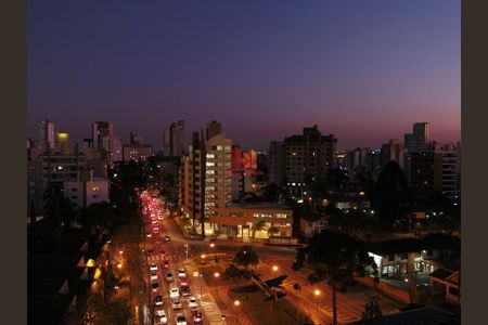 2_photo/94dce446cd.537ab20218d62861-ATLAS-eefd9941-e6d6-407d-8f47-5437dbe188da.jpg de apartamento à venda com 2 quartos, 59m² em Centro, Curitiba