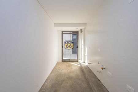 12_photo/94dce446cd.fa0d77f1e1d5dda8-ATLAS-6ec2aba6-d652-4c86-ac80-52a174c98c67.jpg de apartamento à venda com 2 quartos, 107m² em Centro, Curitiba