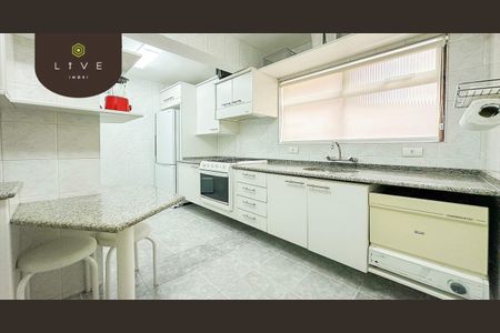 9_photo/94dce446fd.c48b7c1e58d559fc-ATLAS-090e853d-d2f1-410f-9662-42e97d1b40e0.jpg de apartamento à venda com 3 quartos, 195m² em Alto da XV, Curitiba