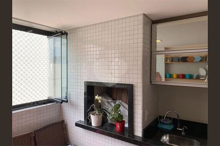 2_photo/94dce44709.5299b09b2be78b41-ATLAS-1706e511-014d-41fa-9728-e91494feba21.jpg de apartamento à venda com 3 quartos, 99m² em Centro, Curitiba